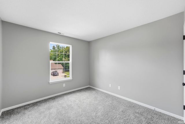 8931 Whispering Woods Drive, Fort Wayne, IN 46804