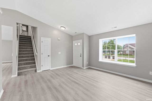 8931 Whispering Woods Drive, Fort Wayne, IN 46804