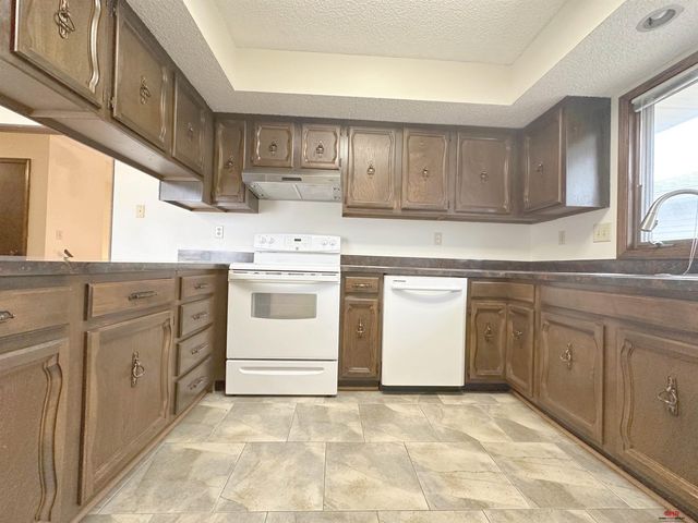 730 W Sumner Circle, Lincoln, NE 68522