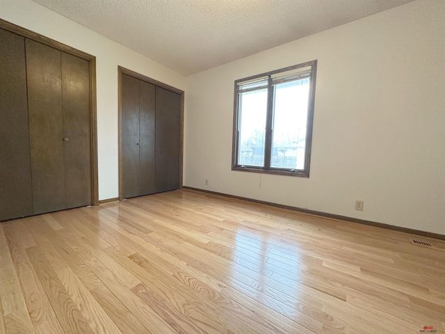 730 W Sumner Circle, Lincoln, NE 68522