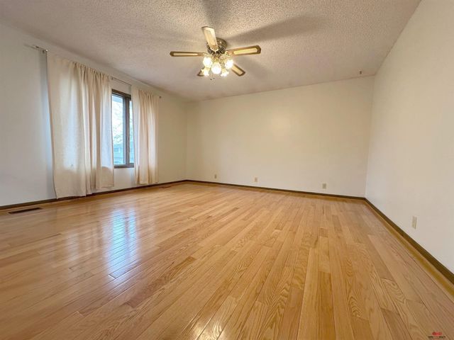 730 W Sumner Circle, Lincoln, NE 68522