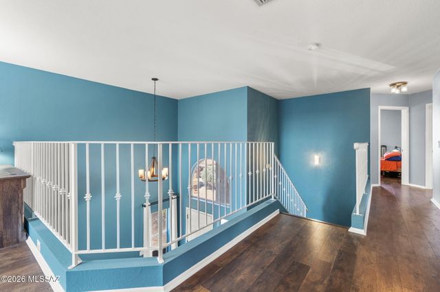 8017 S Wild Primrose Avenue, Tucson, AZ 85747