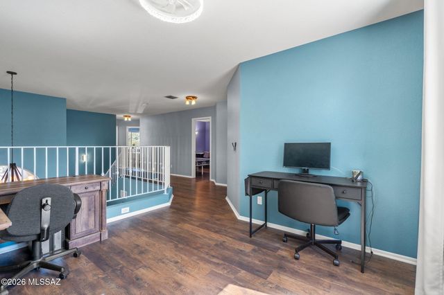8017 S Wild Primrose Avenue, Tucson, AZ 85747