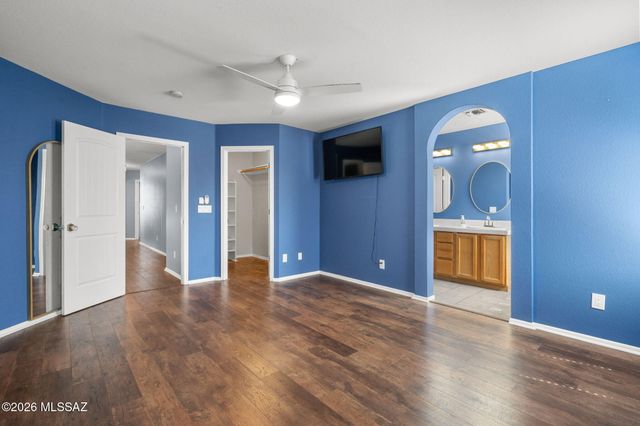 8017 S Wild Primrose Avenue, Tucson, AZ 85747