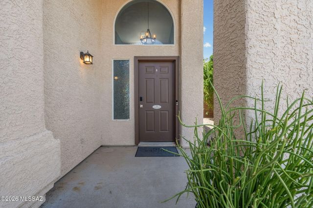 8017 S Wild Primrose Avenue, Tucson, AZ 85747