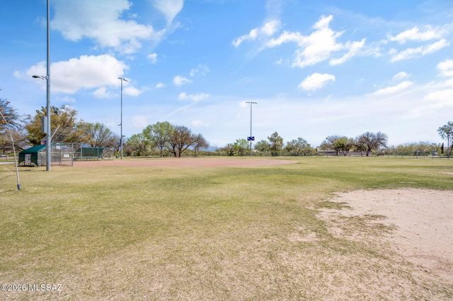 8017 S Wild Primrose Avenue, Tucson, AZ 85747