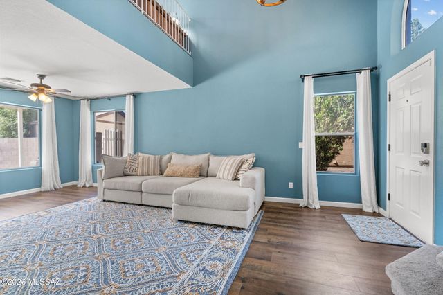 8017 S Wild Primrose Avenue, Tucson, AZ 85747