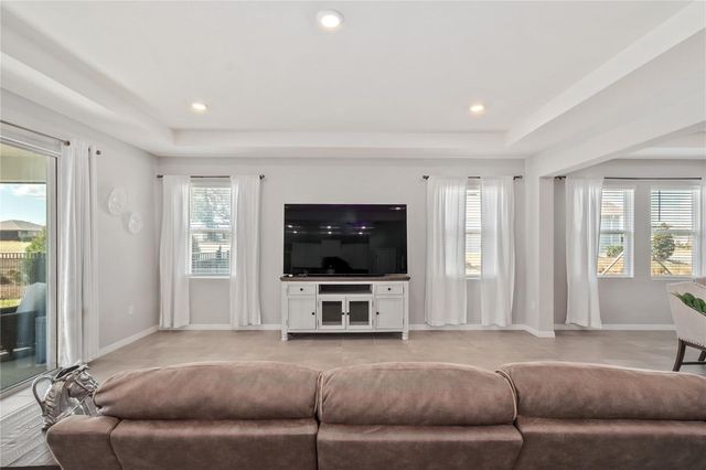 5220 NW 46TH LANE ROAD, Ocala, FL 34482