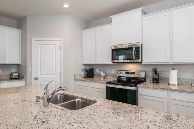 5220 NW 46TH LANE ROAD, Ocala, FL 34482