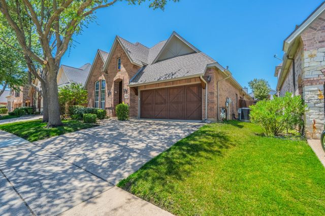 1717 Lake Eden Drive, Euless, TX 76039