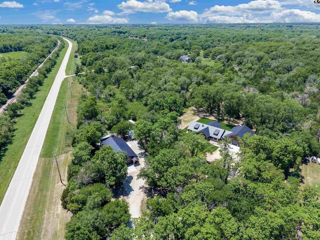 7701 Old K61 Hwy N