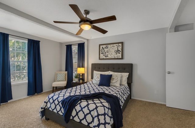 3453 Wayside Avenue, Fort Worth, TX 76110