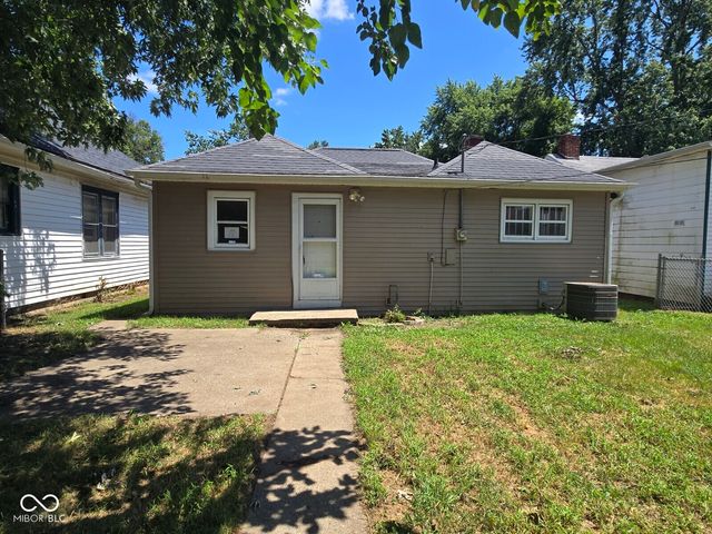 2425 S 6th Street, Terre Haute, IN 47802