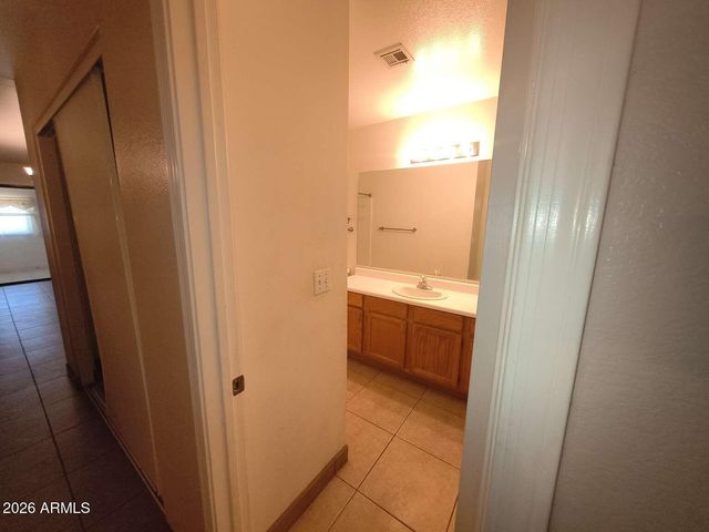 3061 W COUNTRY CLUB Terrace, Phoenix, AZ 85027