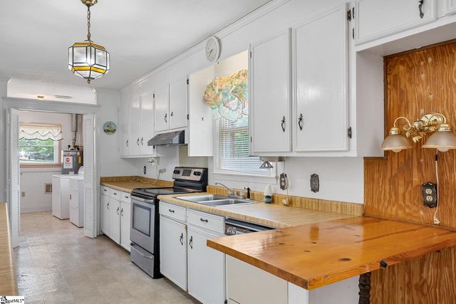 120 Robbie Court, Easley, SC 29642