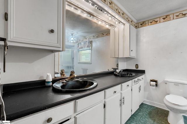 120 Robbie Court, Easley, SC 29642