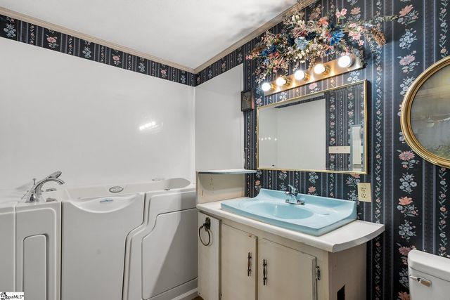 120 Robbie Court, Easley, SC 29642