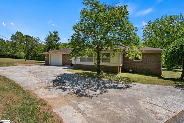 120 Robbie Court, Easley, SC 29642