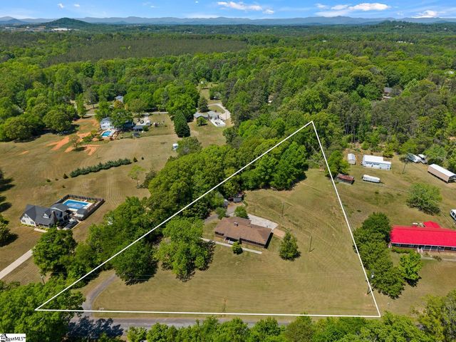 120 Robbie Court, Easley, SC 29642