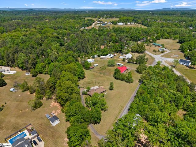 120 Robbie Court, Easley, SC 29642