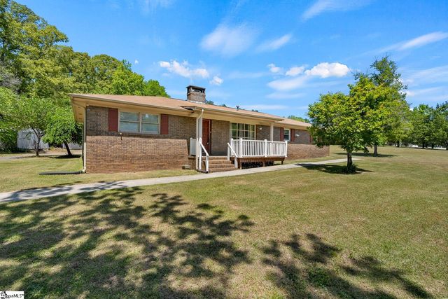 120 Robbie Court, Easley, SC 29642