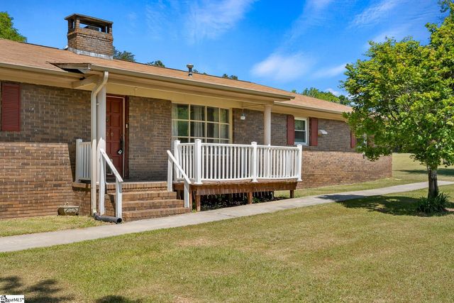 120 Robbie Court, Easley, SC 29642