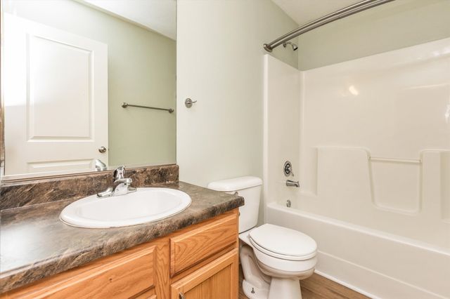 2150 NE 18th Street 102, Grimes, IA 50111
