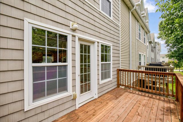 2150 NE 18th Street 102, Grimes, IA 50111