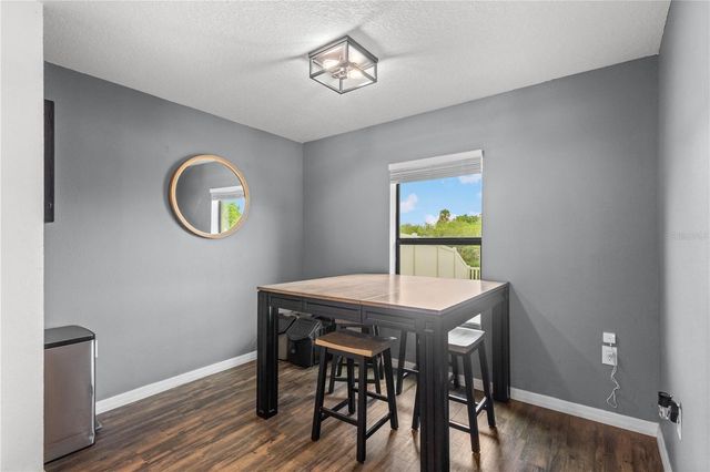 1731 CHATHAM GREEN CIRCLE, Ruskin, FL 33570