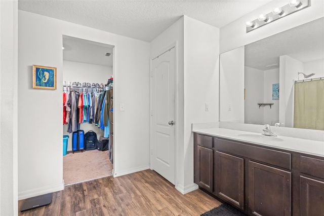 1731 CHATHAM GREEN CIRCLE, Ruskin, FL 33570