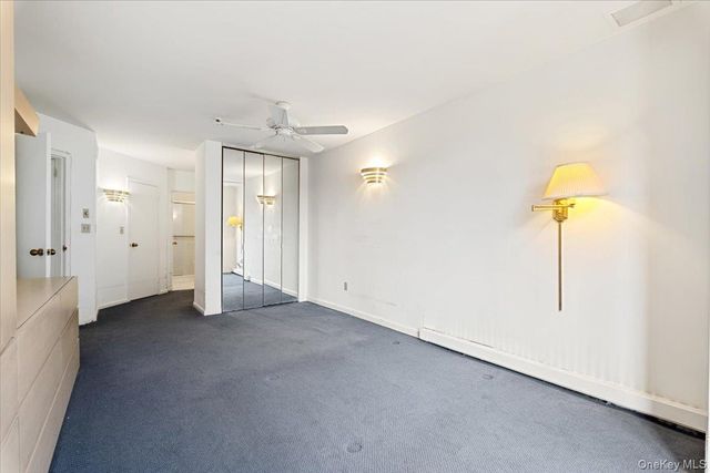 25 Rockledge Avenue 105W, White Plains, NY 10601