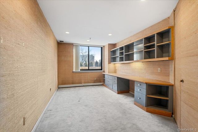 25 Rockledge Avenue 105W, White Plains, NY 10601