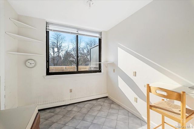 25 Rockledge Avenue 105W, White Plains, NY 10601