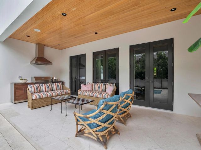 315 Avila Road, West Palm Beach, FL 33405