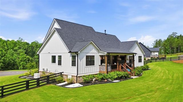 499 London Road, Ball Ground, GA 30107