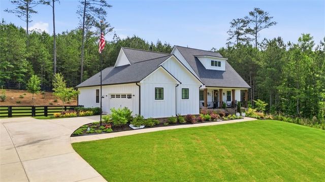 499 London Road, Ball Ground, GA 30107