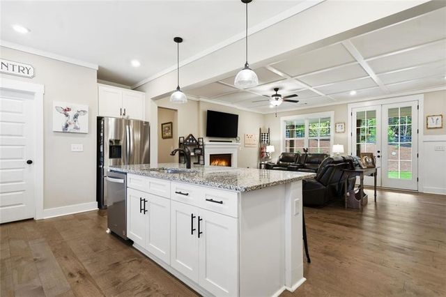 499 London Road, Ball Ground, GA 30107