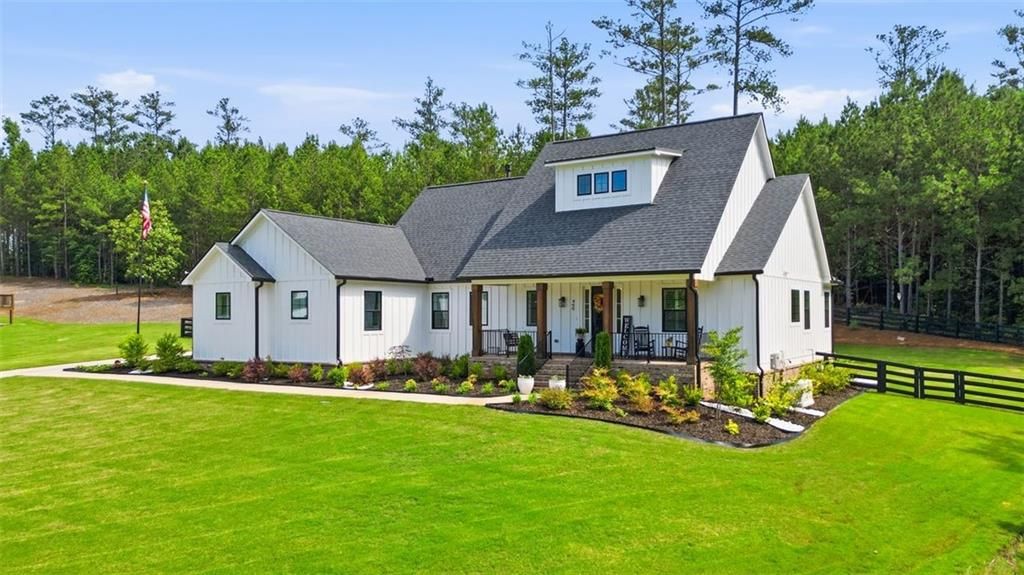 499 London Road, Ball Ground, GA 30107