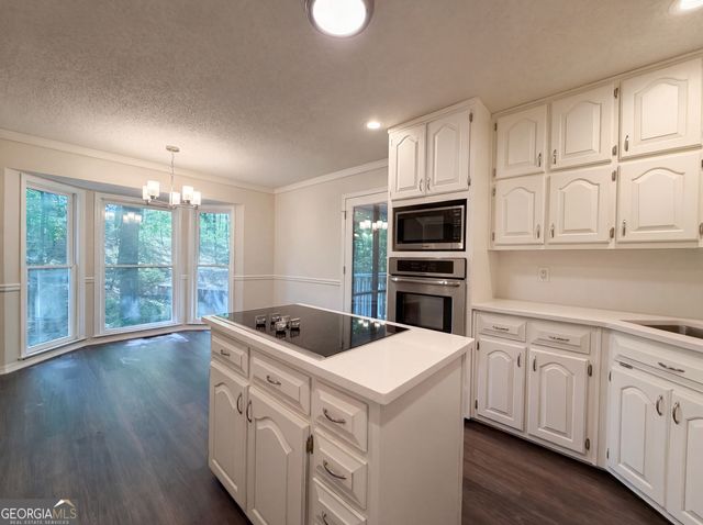 265 Oak Hill Drive, Fayetteville, GA 30214