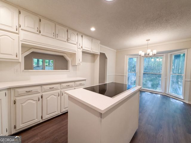 265 Oak Hill Drive, Fayetteville, GA 30214
