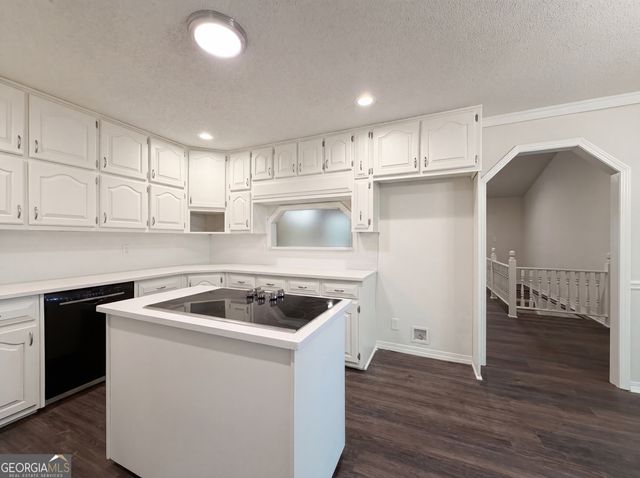 265 Oak Hill Drive, Fayetteville, GA 30214