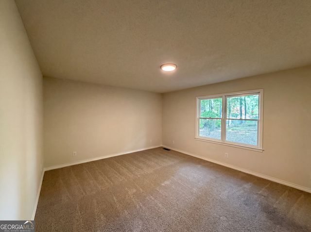 265 Oak Hill Drive, Fayetteville, GA 30214