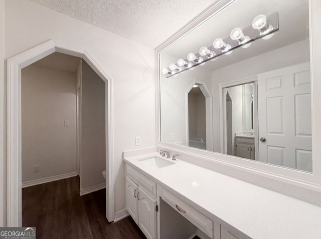 265 Oak Hill Drive, Fayetteville, GA 30214