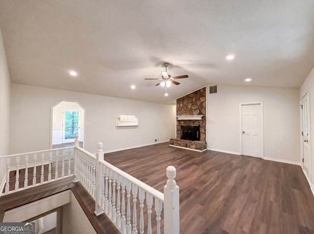 265 Oak Hill Drive, Fayetteville, GA 30214