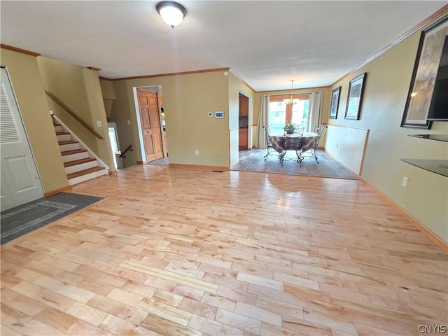 5484 Caughdenoy Road, Clay, NY 13041
