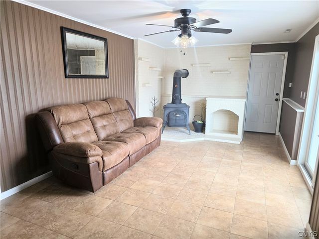 5484 Caughdenoy Road, Clay, NY 13041