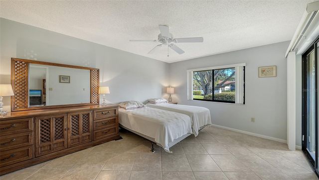 3106 WINDRUSH BOURNE 2, Sarasota, FL 34235