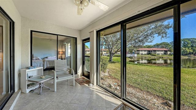 3106 WINDRUSH BOURNE 2, Sarasota, FL 34235