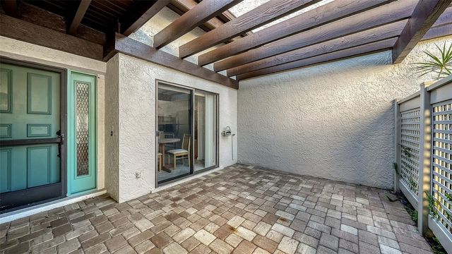 3106 WINDRUSH BOURNE 2, Sarasota, FL 34235