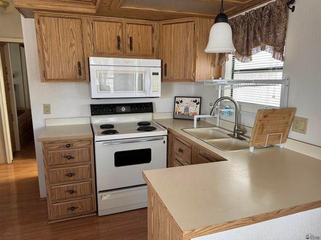 14823 E 50 Dr, Yuma, AZ 85367